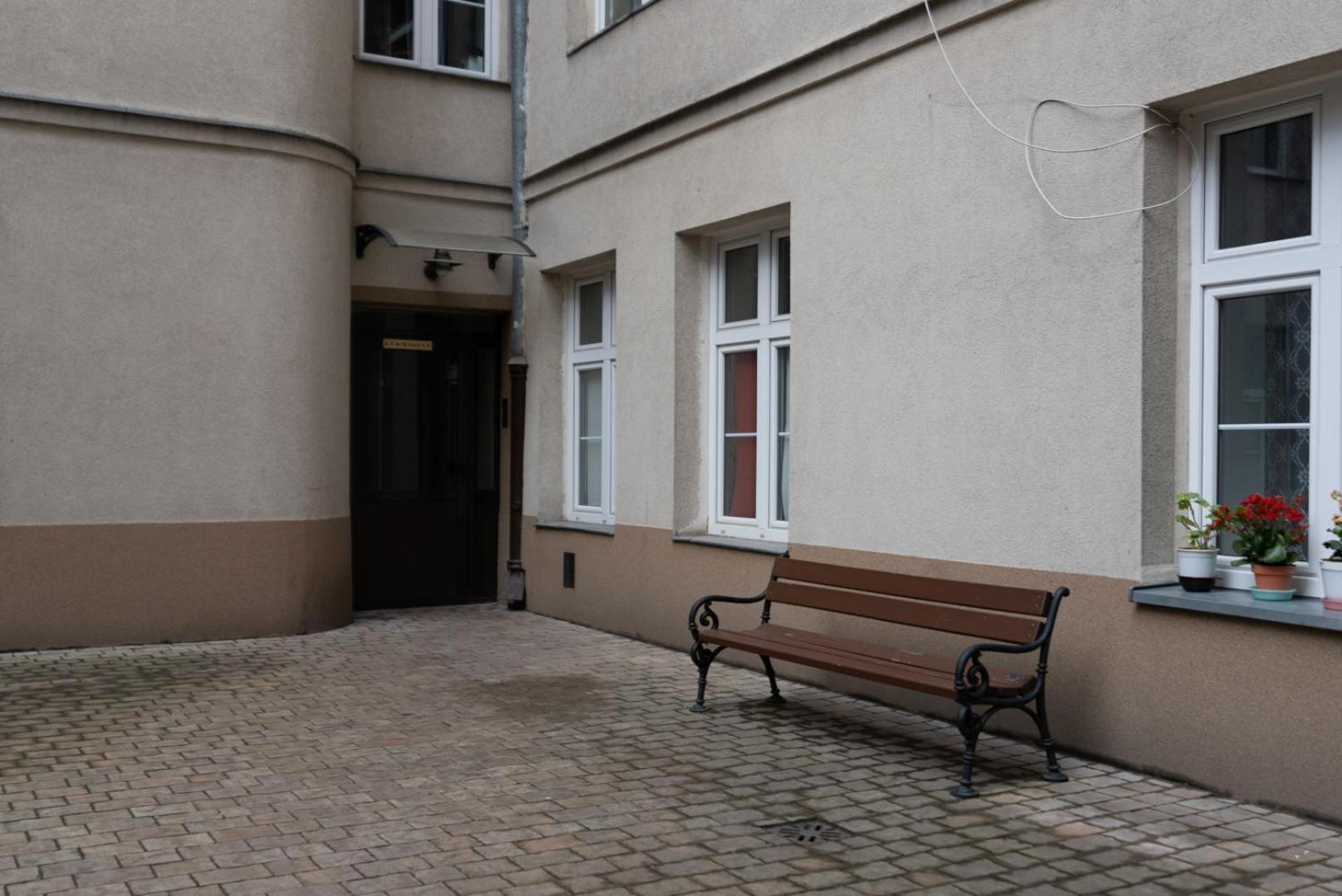 Chocimska - Location, Tram&shops Nearby - By Rentujemy Apartment Warsaw